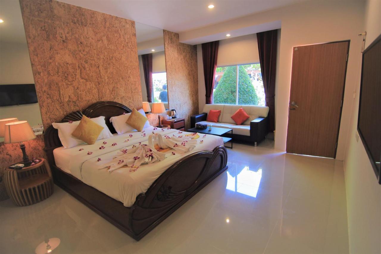 Bangrak Pier Samui Resort Екстериор снимка