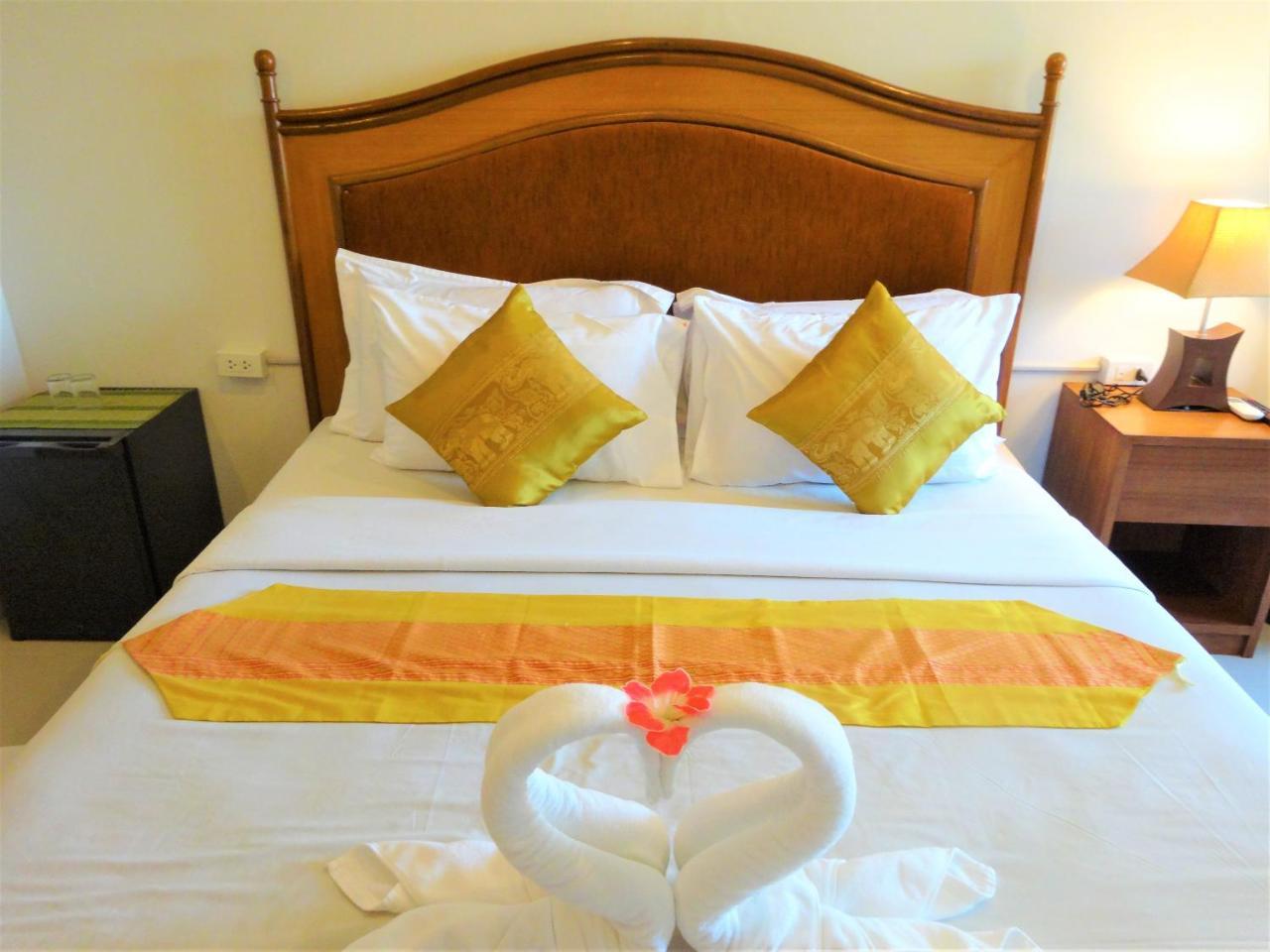 Bangrak Pier Samui Resort Екстериор снимка
