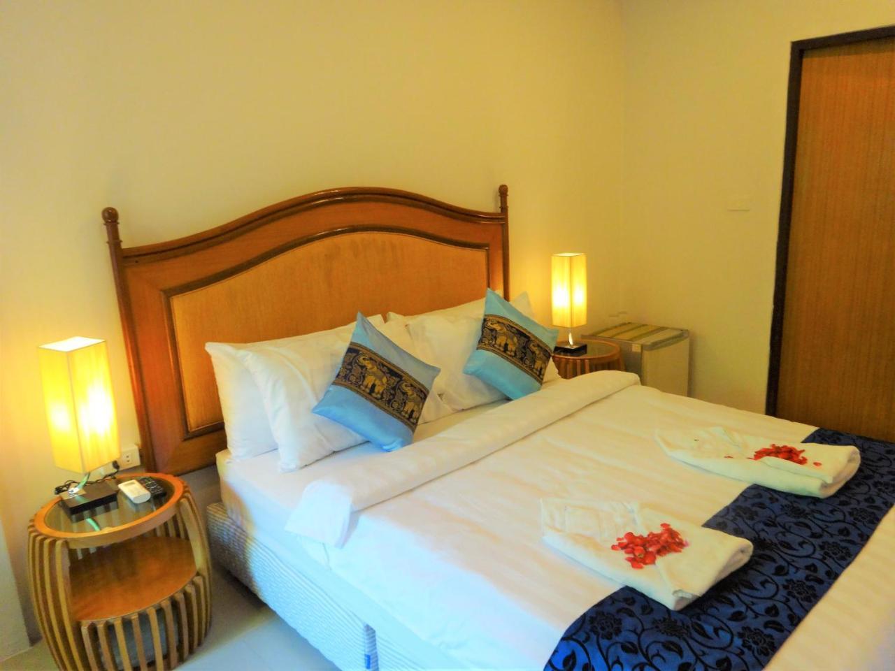 Bangrak Pier Samui Resort Екстериор снимка
