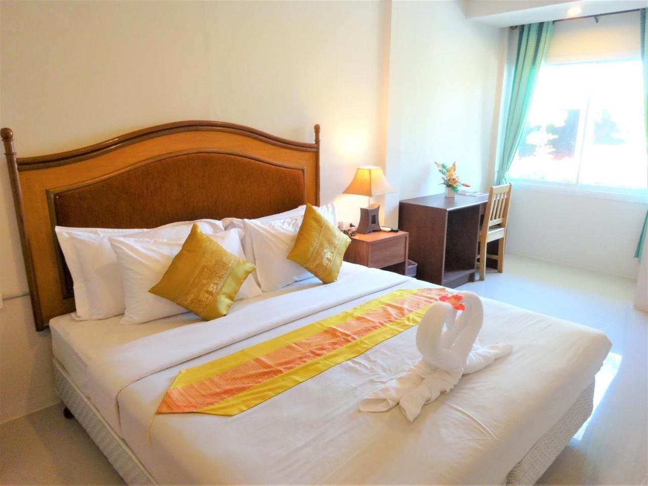 Bangrak Pier Samui Resort Екстериор снимка