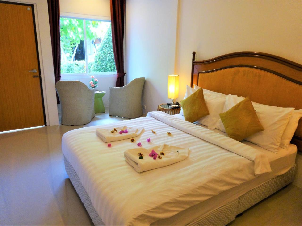 Bangrak Pier Samui Resort Екстериор снимка