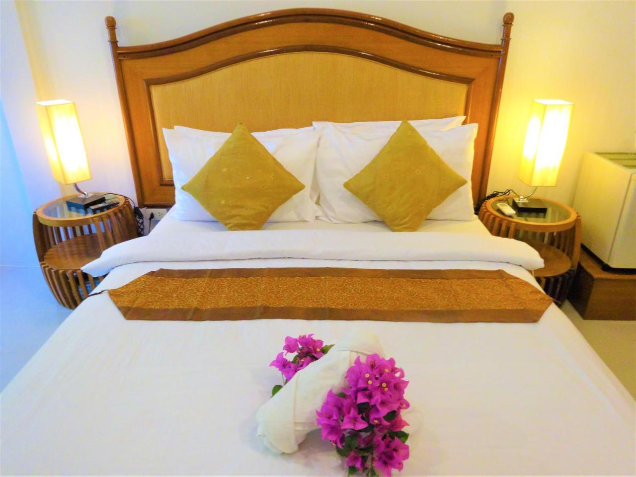 Bangrak Pier Samui Resort Екстериор снимка
