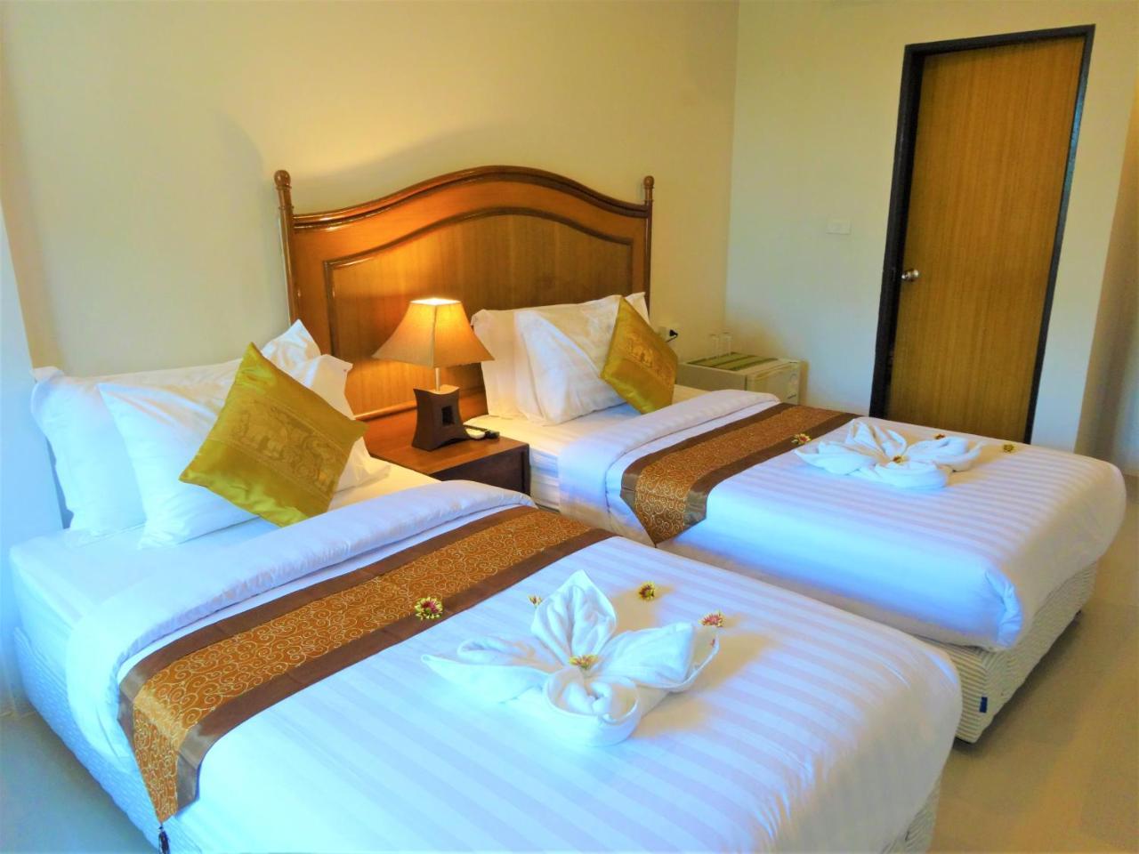 Bangrak Pier Samui Resort Екстериор снимка