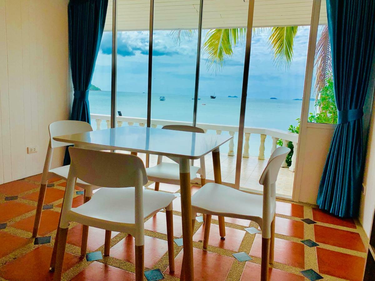 Bangrak Pier Samui Resort Екстериор снимка